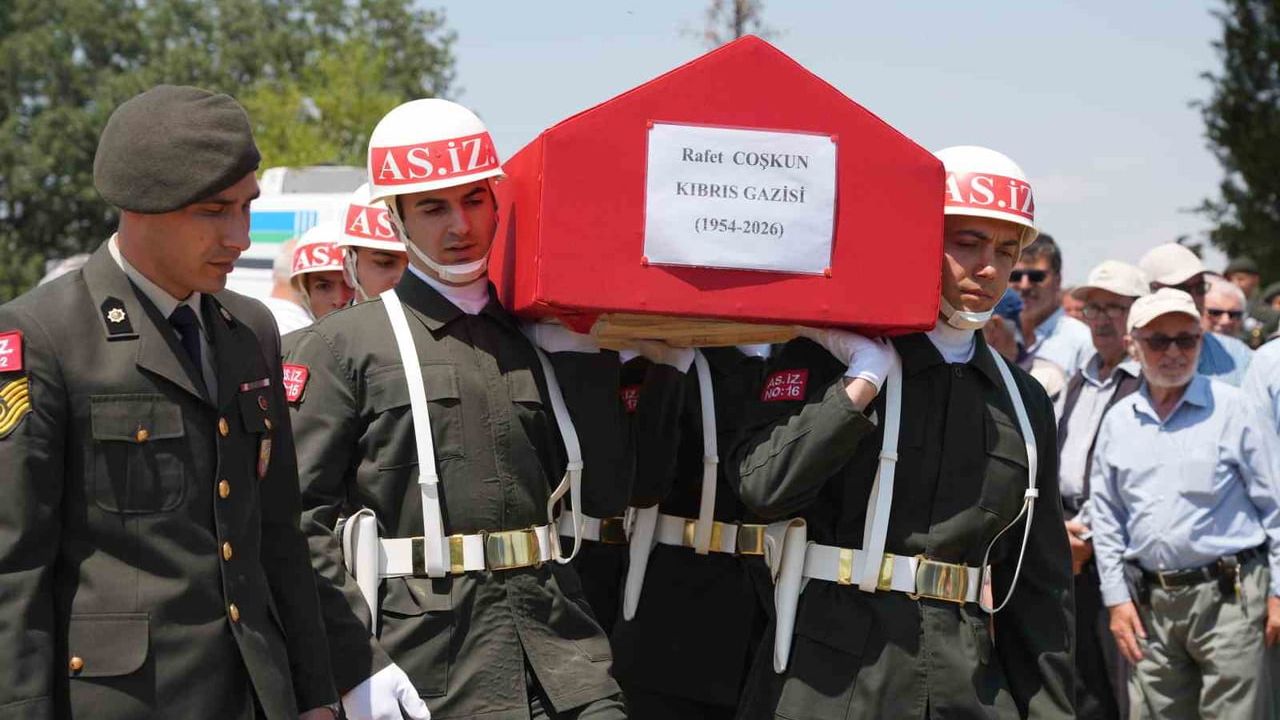 Tekirdağ'da son görev: Kıbrıs gazisi Rafet Coşkun uğurlandı