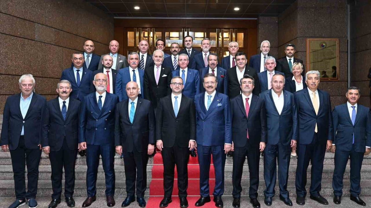 TOBB başkanı Hisarcıklıoğlu, TCMB başkanı Karahan ile görüştü