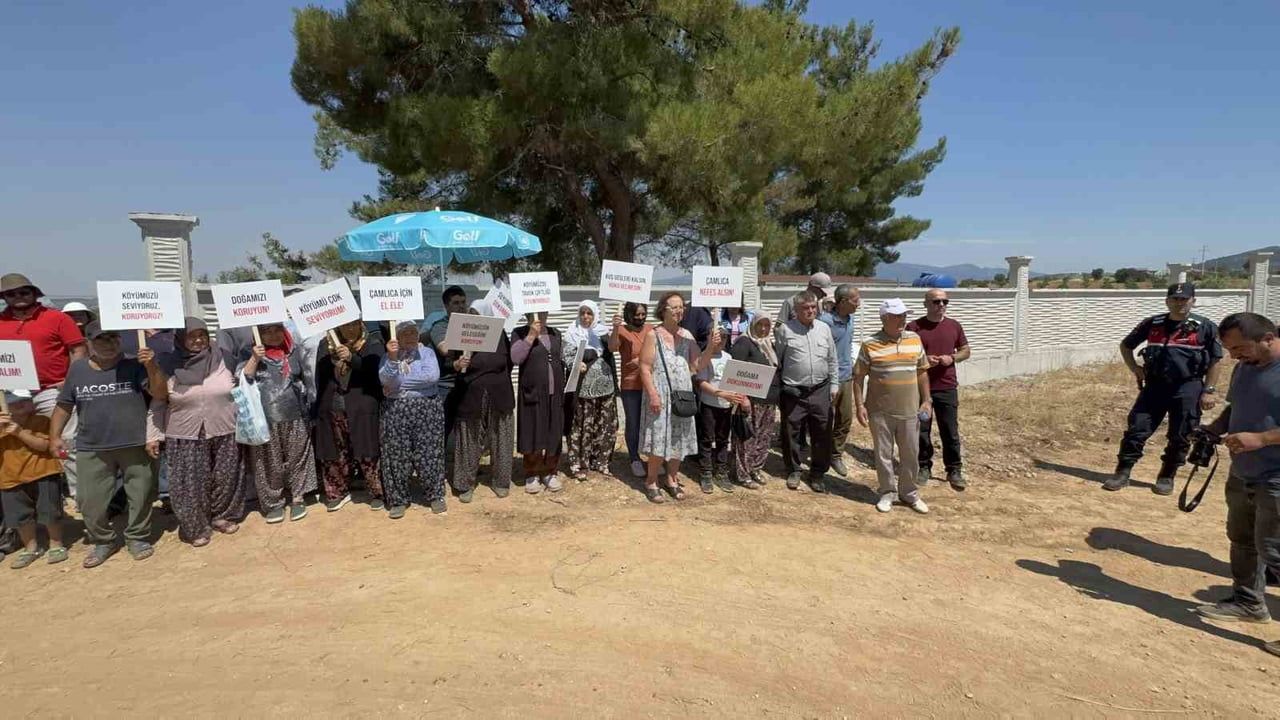 Torbalı'daki 57 bin kapasiteli tavuk çiftliği projesine mahalle tepkisi