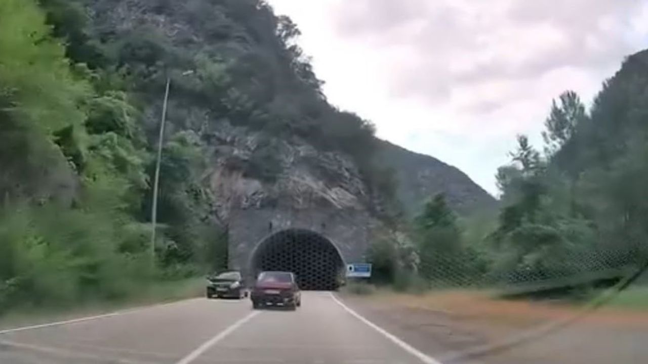 Trafiği tehlikeye atan sürücüye 44 bin 157 lira ceza kesildi