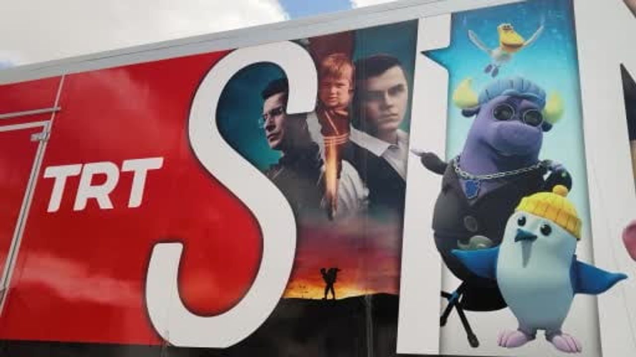 TRT sinema tırı, Kırıkkale’de çocuklarla buluştu