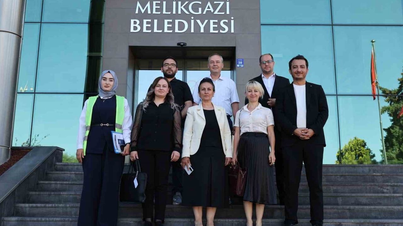 TSE Melikgazi Belediyesi'nin kalite başarısını örnek uygulama gösterdi