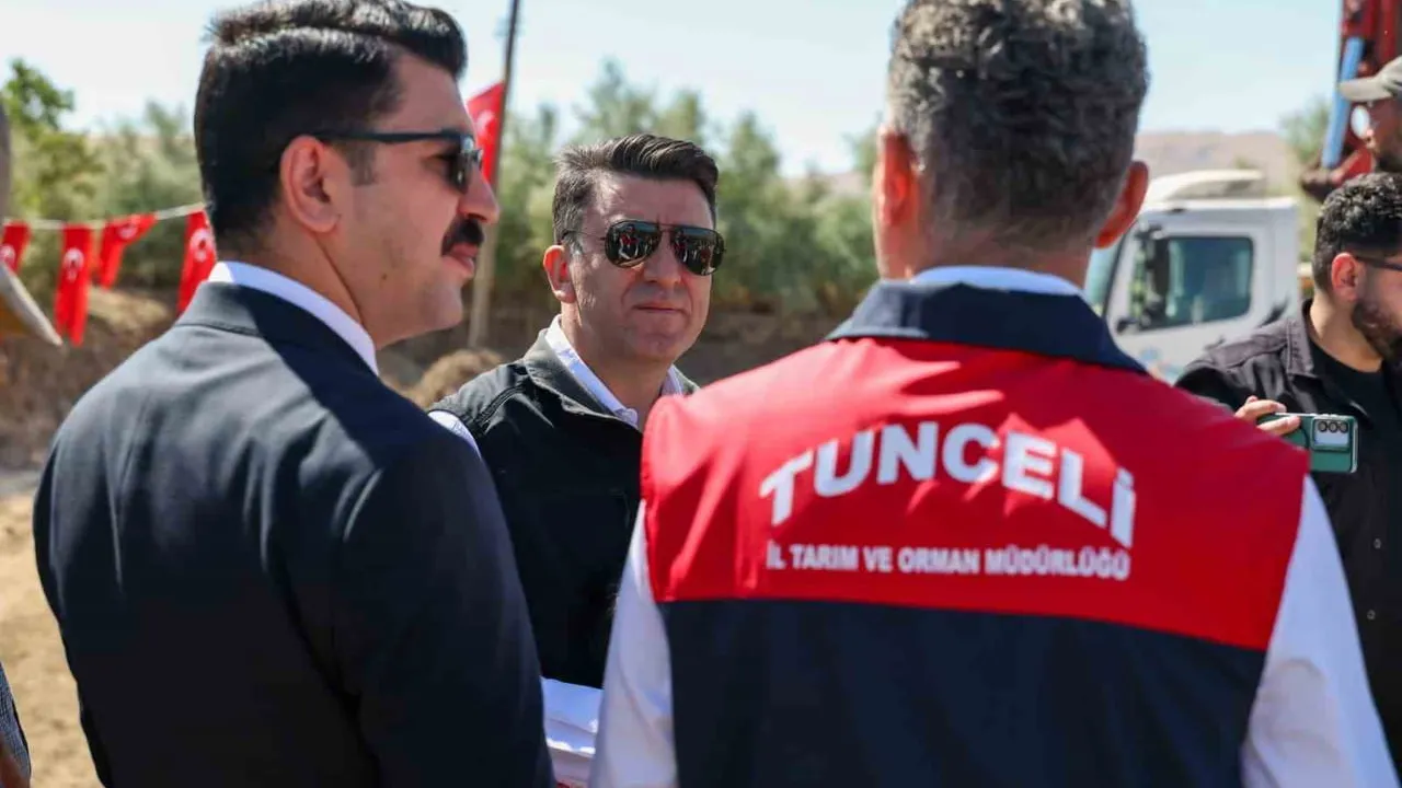 Tunceli'de modern seracılık dönemi başlıyor: ilk temel atıldı