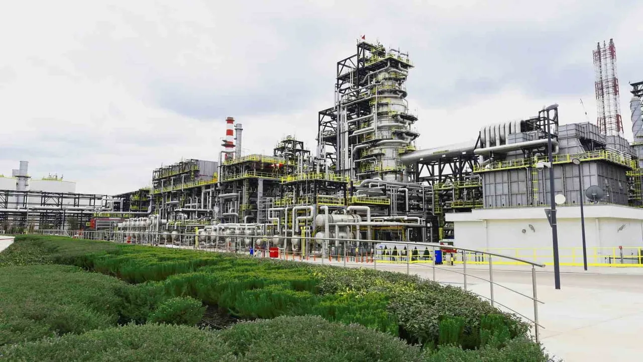 Tüpraş HERMES projesiyle temiz hidrojen teknolojisini sahada test edecek