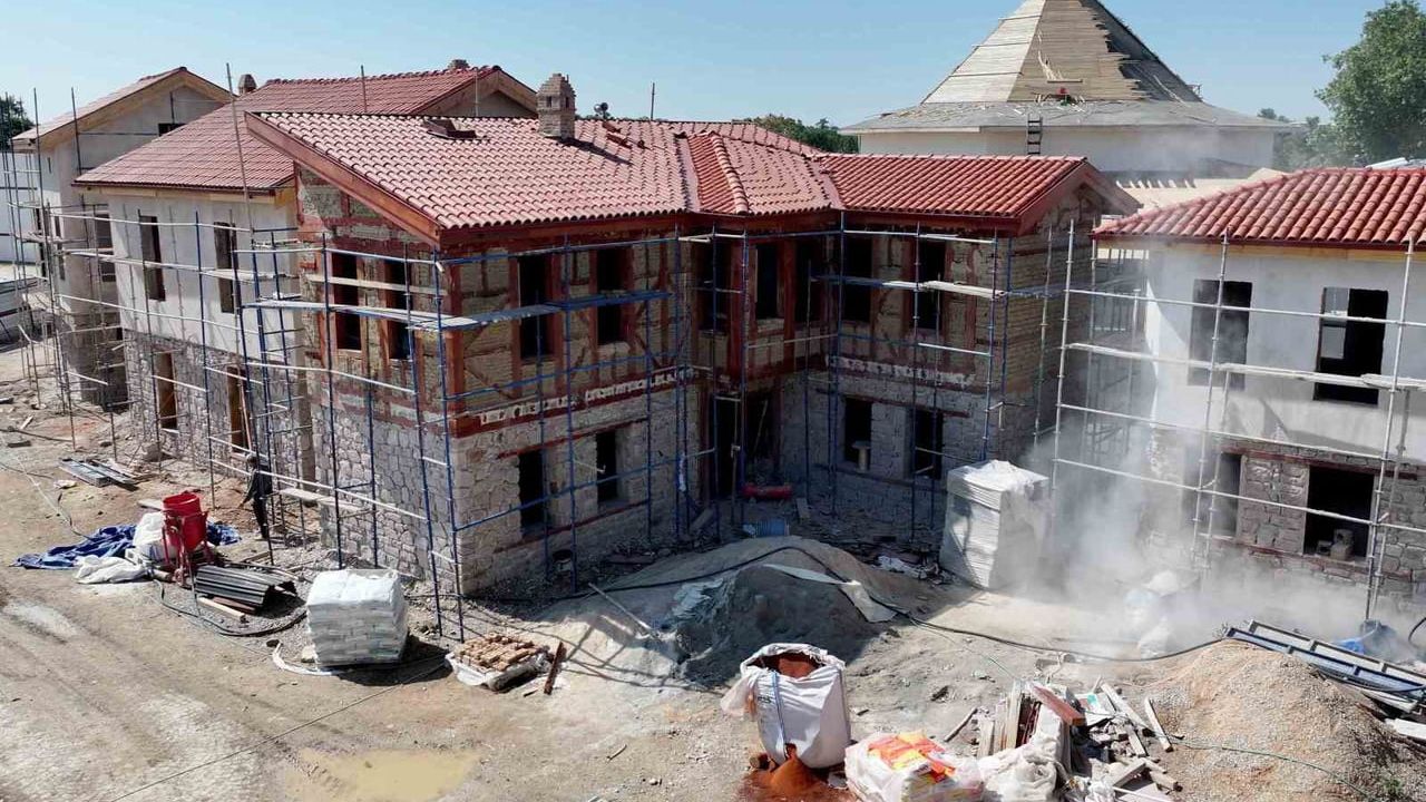 Türbe Arkası kentsel yenileme çalışmalarıyla tarihi doku korunuyor