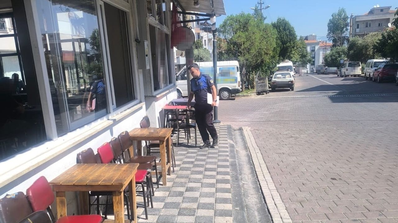 Turgutlu'da kaldırımlar için esnafa sıkı uyarı