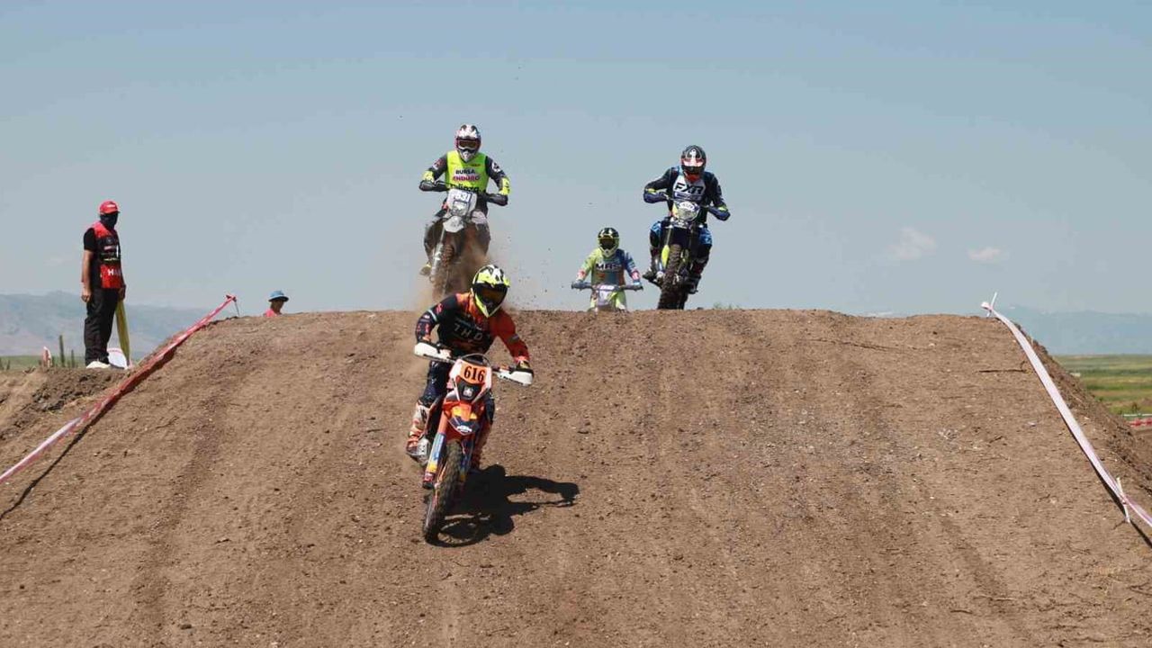 Türkiye SKIL Enduro ve ATV Şampiyonası Ağrı'da başladı