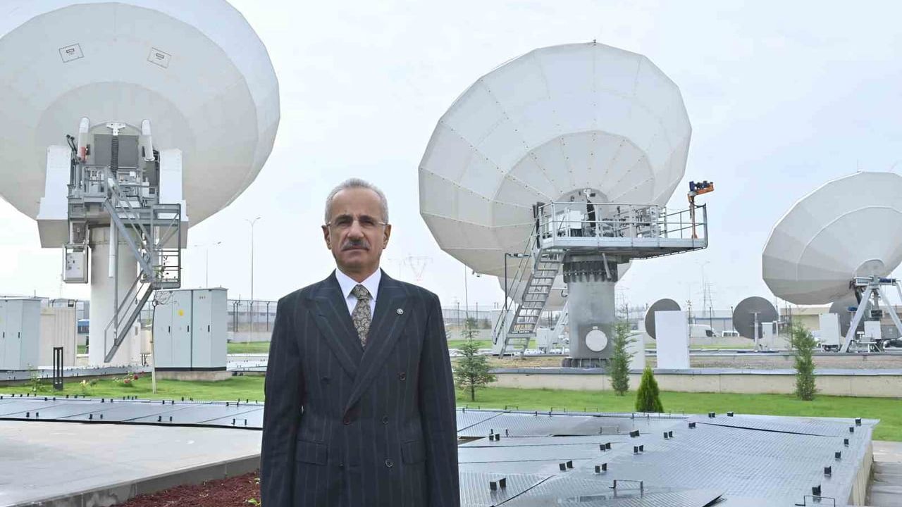Türksat Gölbaşı veri merkezi Türkiye'nin dijital kalesi olacak