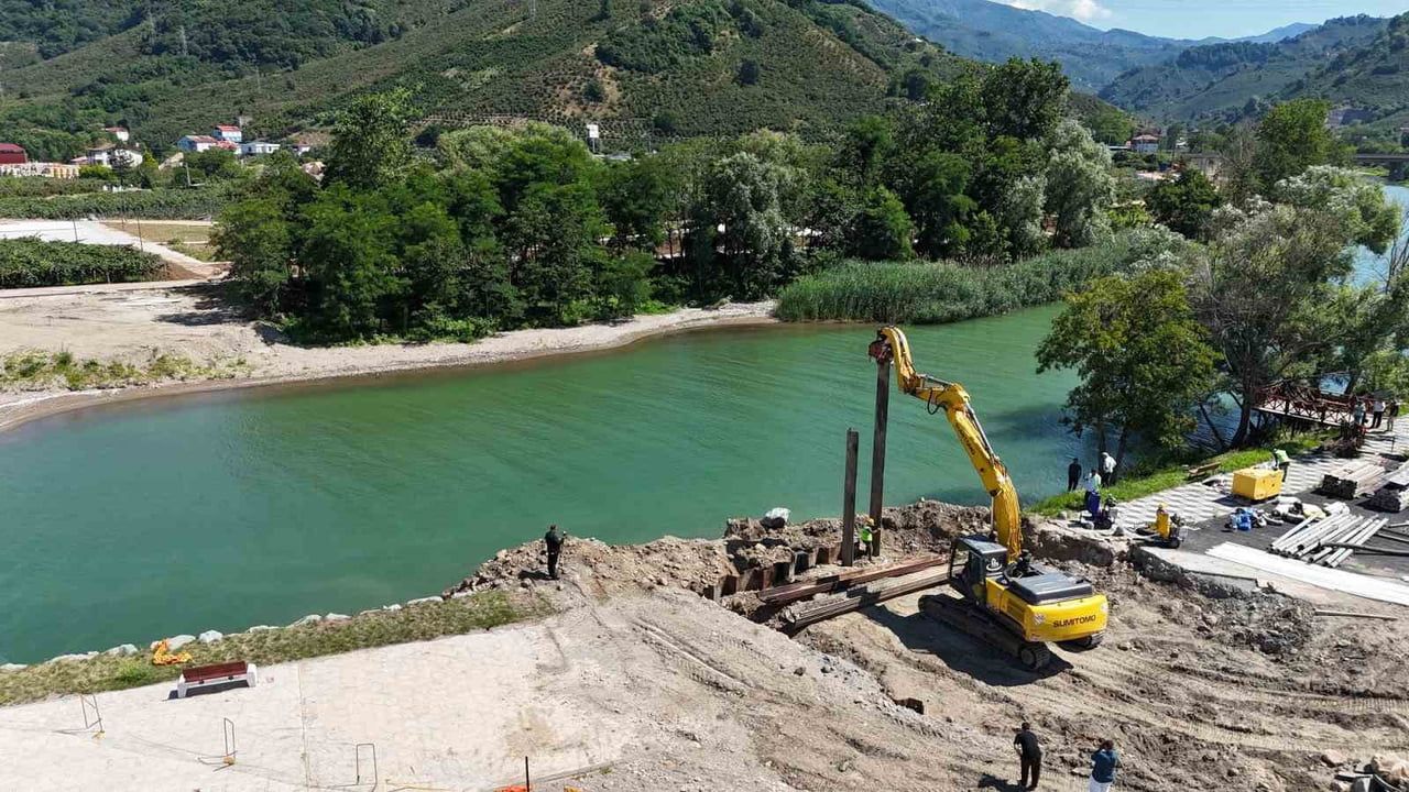 turnasuyu kordon parkı'nda yaya köprüsü çalışmaları hızlandı