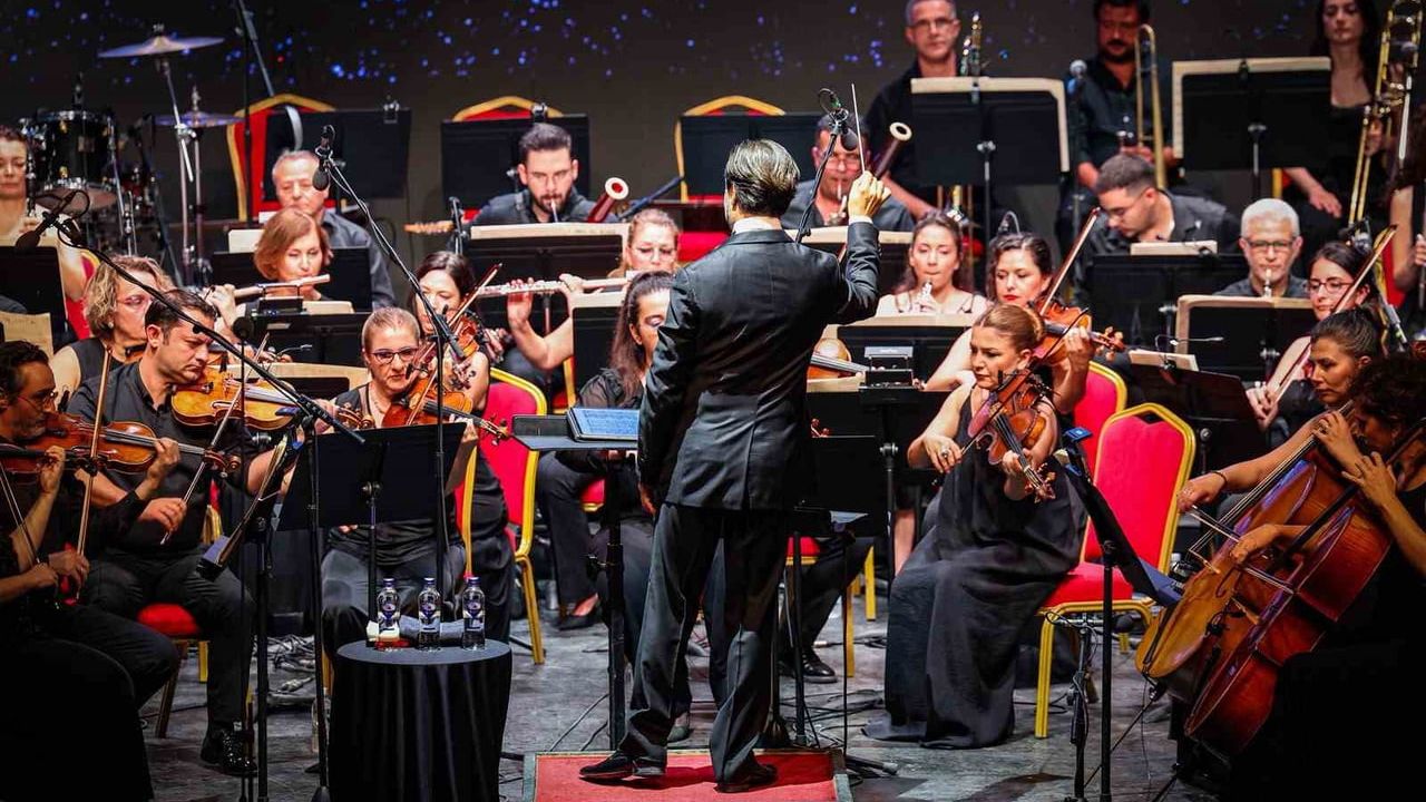 Uluslararası Bursa Festivali'nin 64'üncüsü konserle açıldı