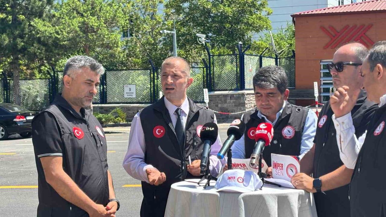 Üniversite idari personeli için tayin ve tazminat talebi büyüyor