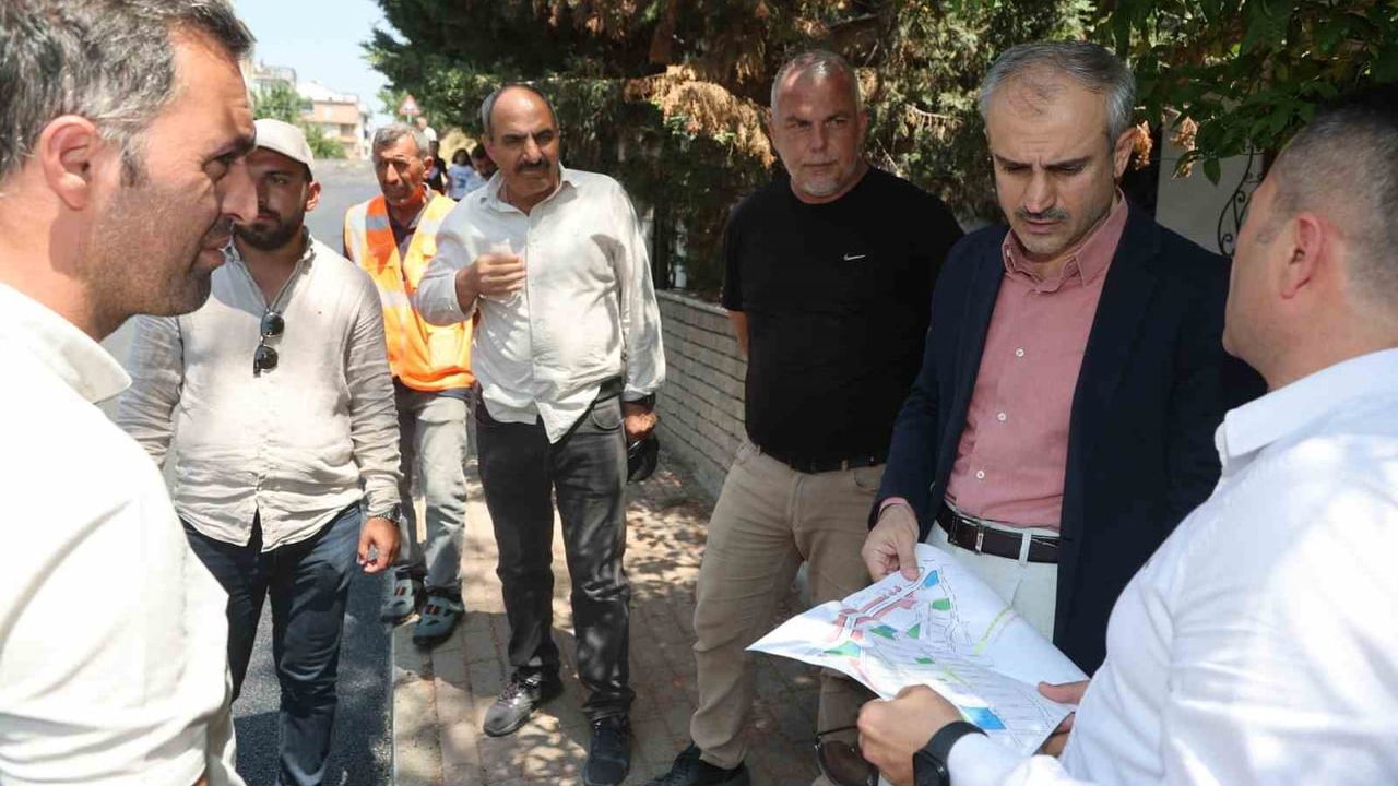 Üstyapı atağı: Özgürlük Mahallesi'ne 4 bin ton asfalt