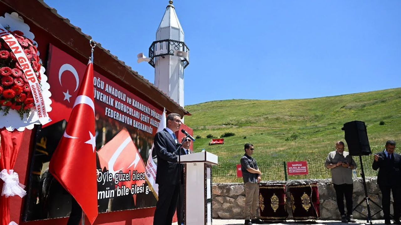 Vali Baruş'tan koruculara övgü: cesaretleri hafızalardan silinmeyecek