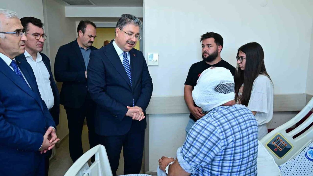 Vali Erdinç Yılmaz’dan yaralı itfaiyecilere ziyaret