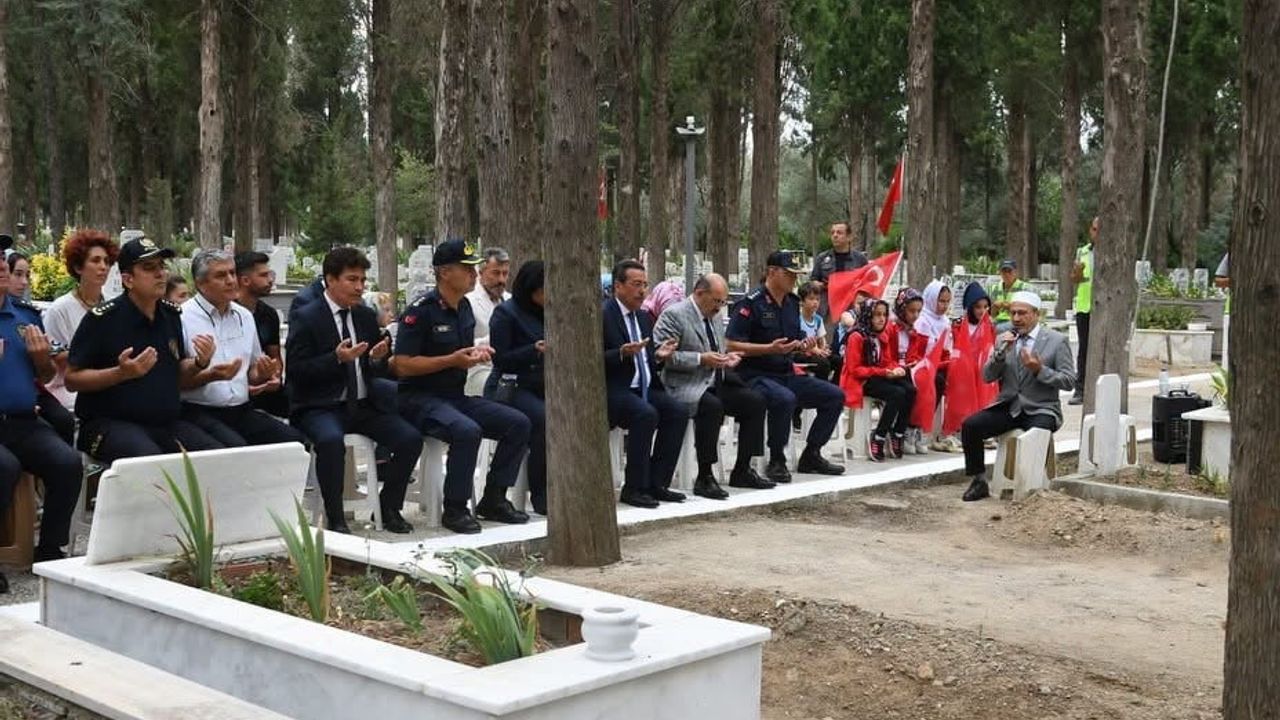 Vali Ustaoğlu 15 Temmuz şehitlerinin ailelerini ziyaret etti