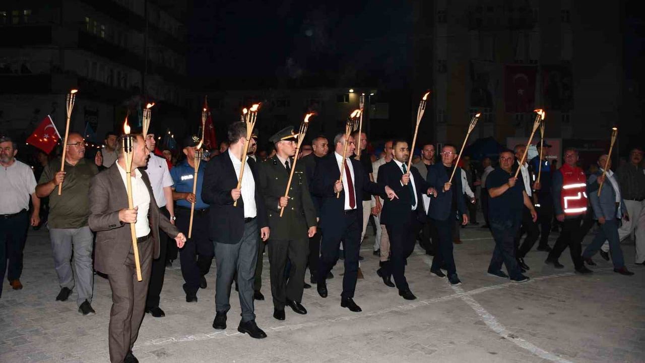 Vezirköprü'de 15 Temmuz Demokrasi ve Milli Birlik Günü anmaları