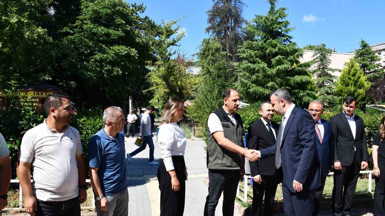 Vezirköprü kaymakamı Bayram Yıldız göreve başladı