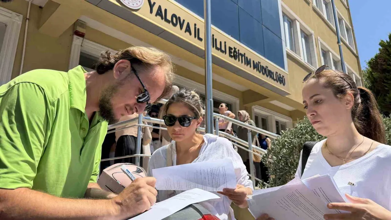 Yalova’da velilerden ikili eğitim tepkisi
