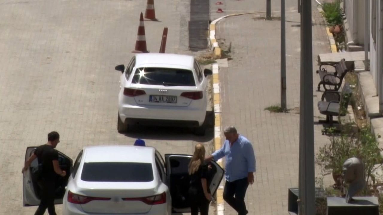 Yapımcı Mehmet Fatih Aksoy Adli Tıp Kurumu'nda kan ve saç örneği verdi