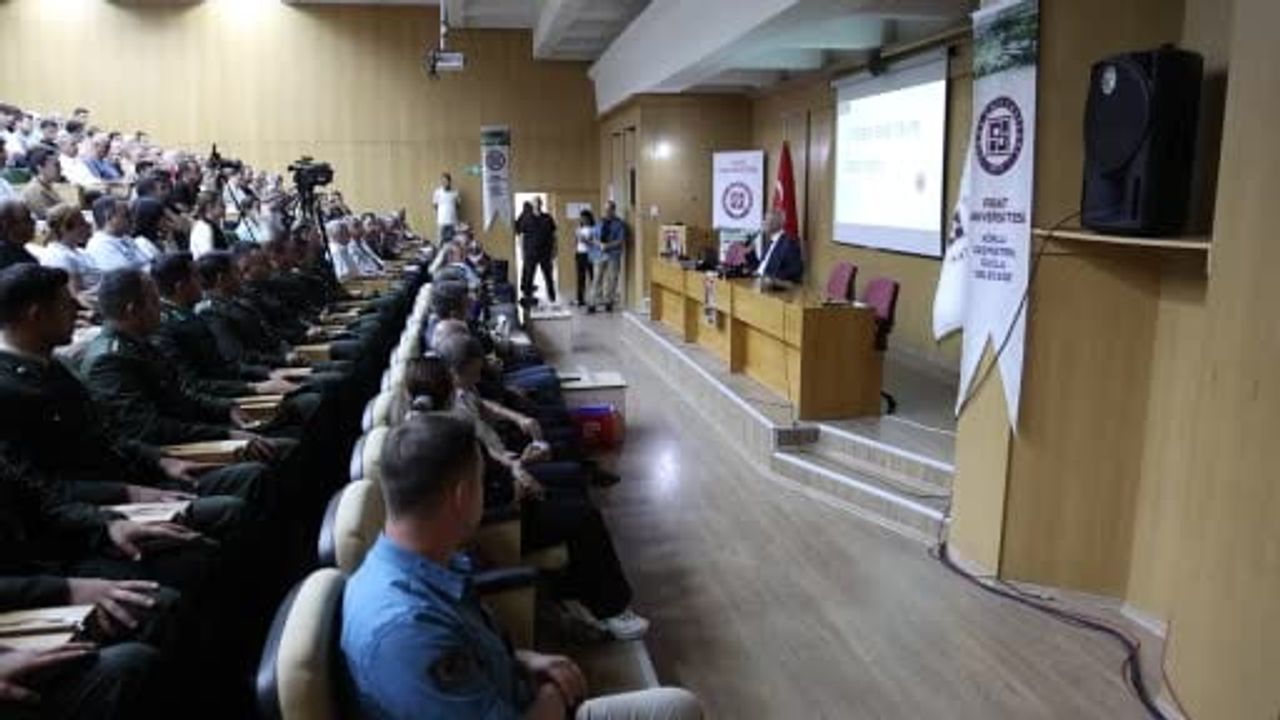 Yargıtay üyesi Aydıner: cumhurbaşkanını 'para dolu uçakla kaçıyor' diye servis edeceklerdi