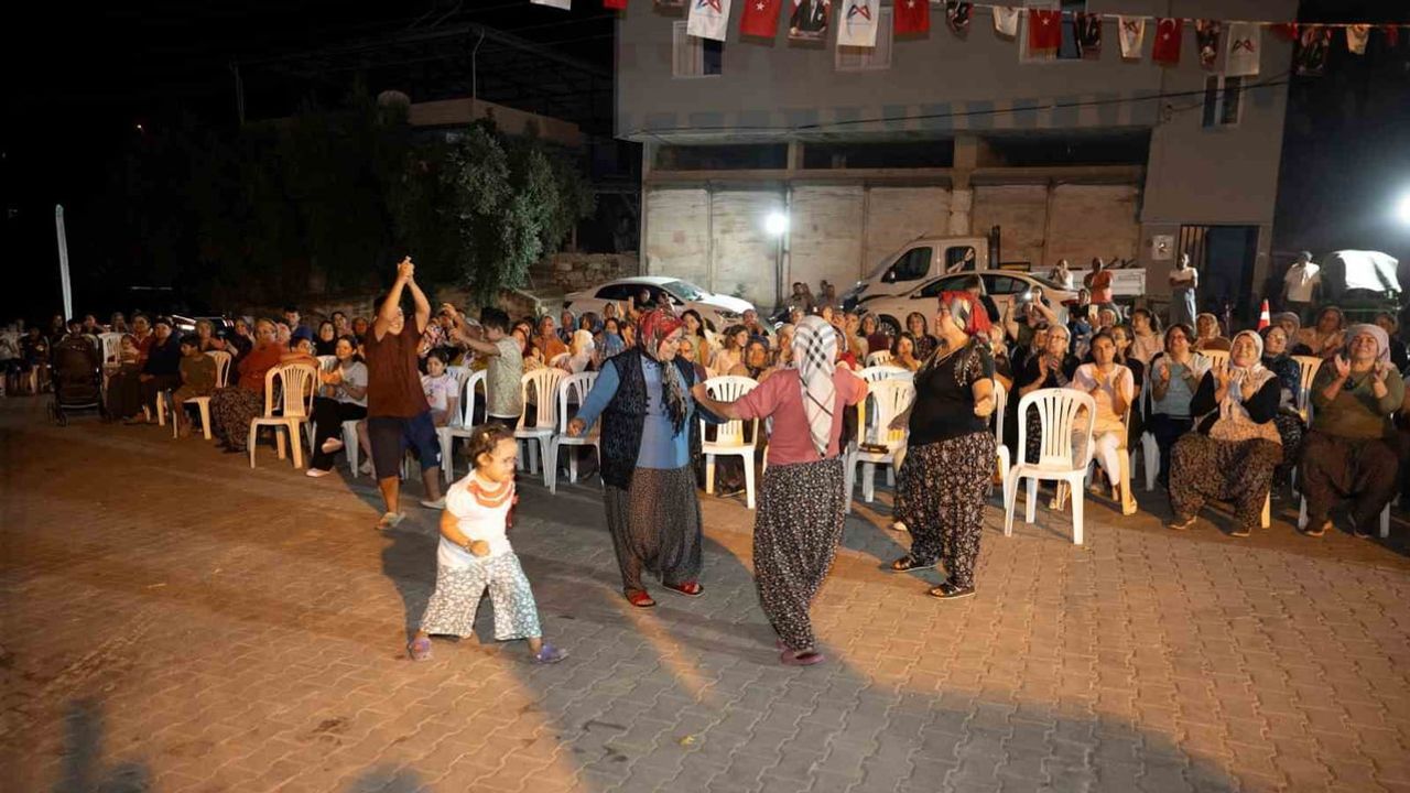 Yayla ve sahil konserleri Mersin'in yaz akşamlarını renklendiriyor