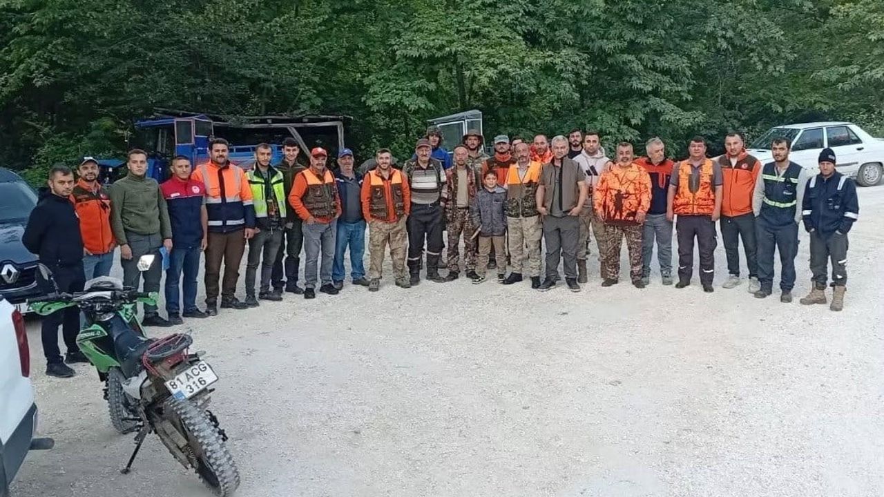 Yığılca'da fındık bahçeleri için sürek avı