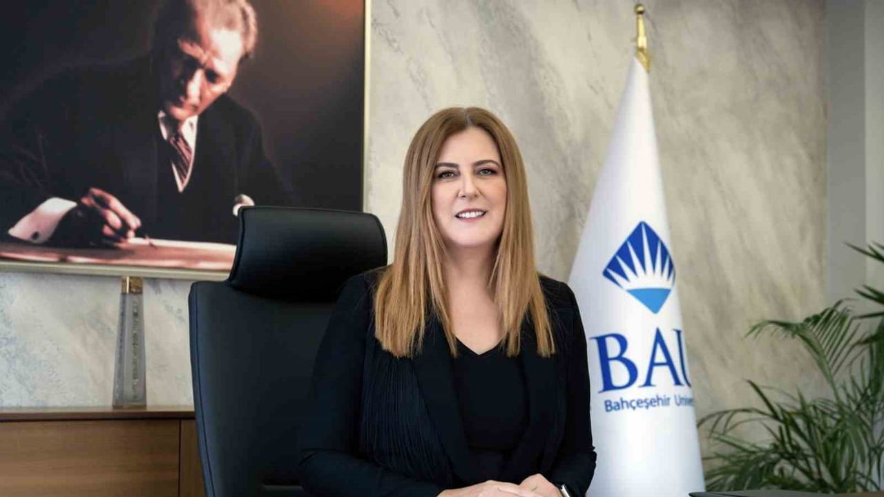 Yks birincisi Enes Salahaddin Coşkun animasyon eğitimini Bahçeşehir Üniversitesi'nde seçti