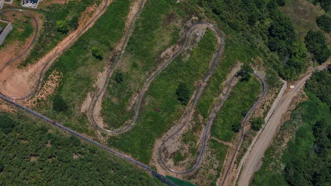 Yomra'da 300 milyonluk yatırım: Doğu Karadeniz'in en uzun dağ kızağı açıldı