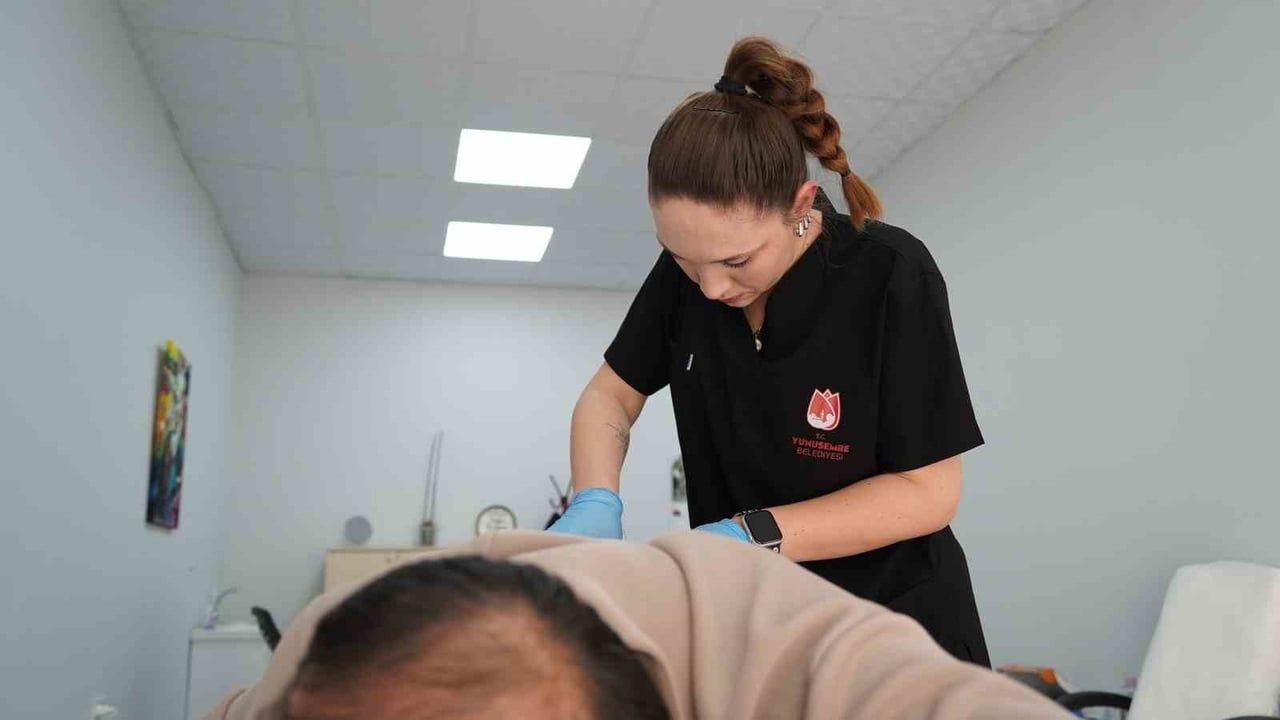 Yunusemre sağlık merkezleri 6 ayda 3 bin 463 kişiye hizmet verdi