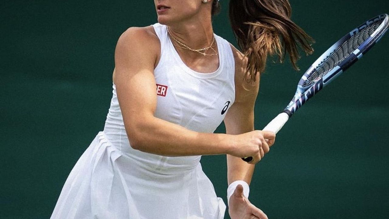 Zeynep Sönmez Wimbledon'a teklerde veda etti