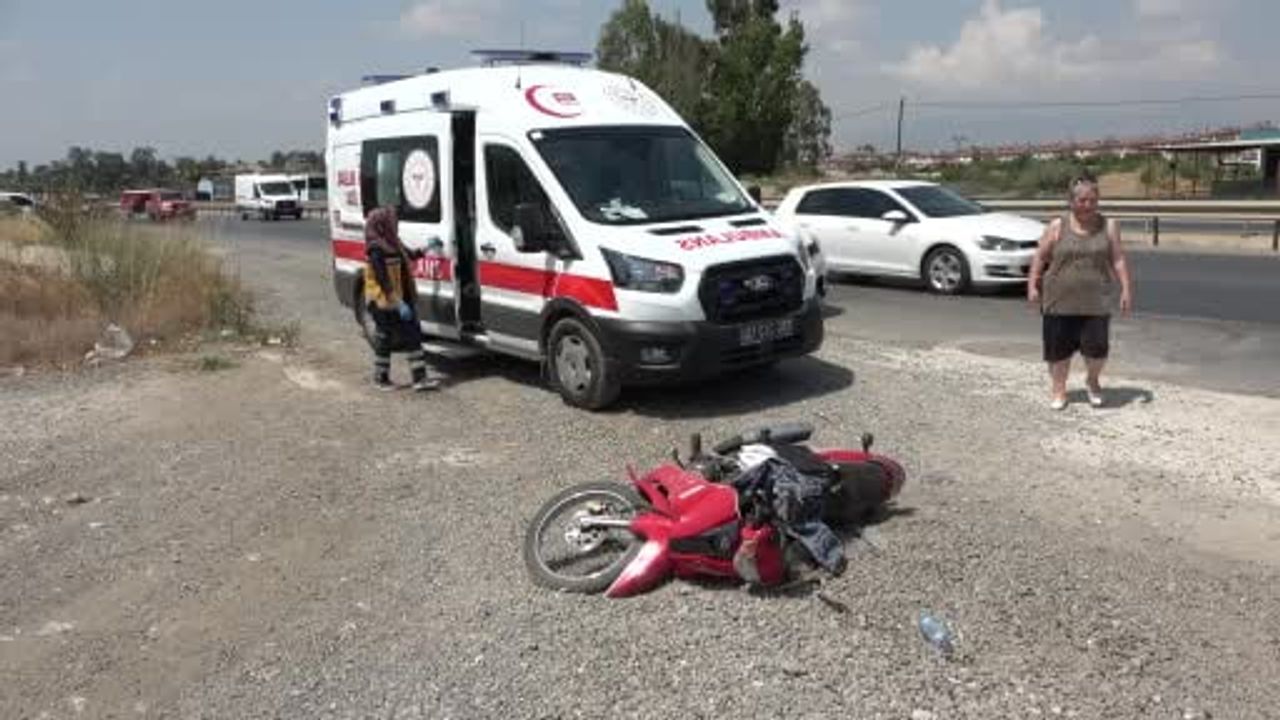 Zeytinyağı fabrikasına dönüş girişimi kaza getirdi: motosiklet sürücüsü yaralandı