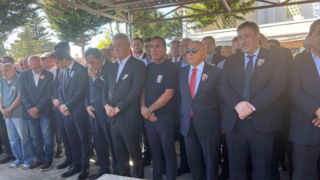 Zincirlikuyu'da veda: eski TFF yöneticisi Zafer Tırpançeker son yolculuğuna uğurlandı