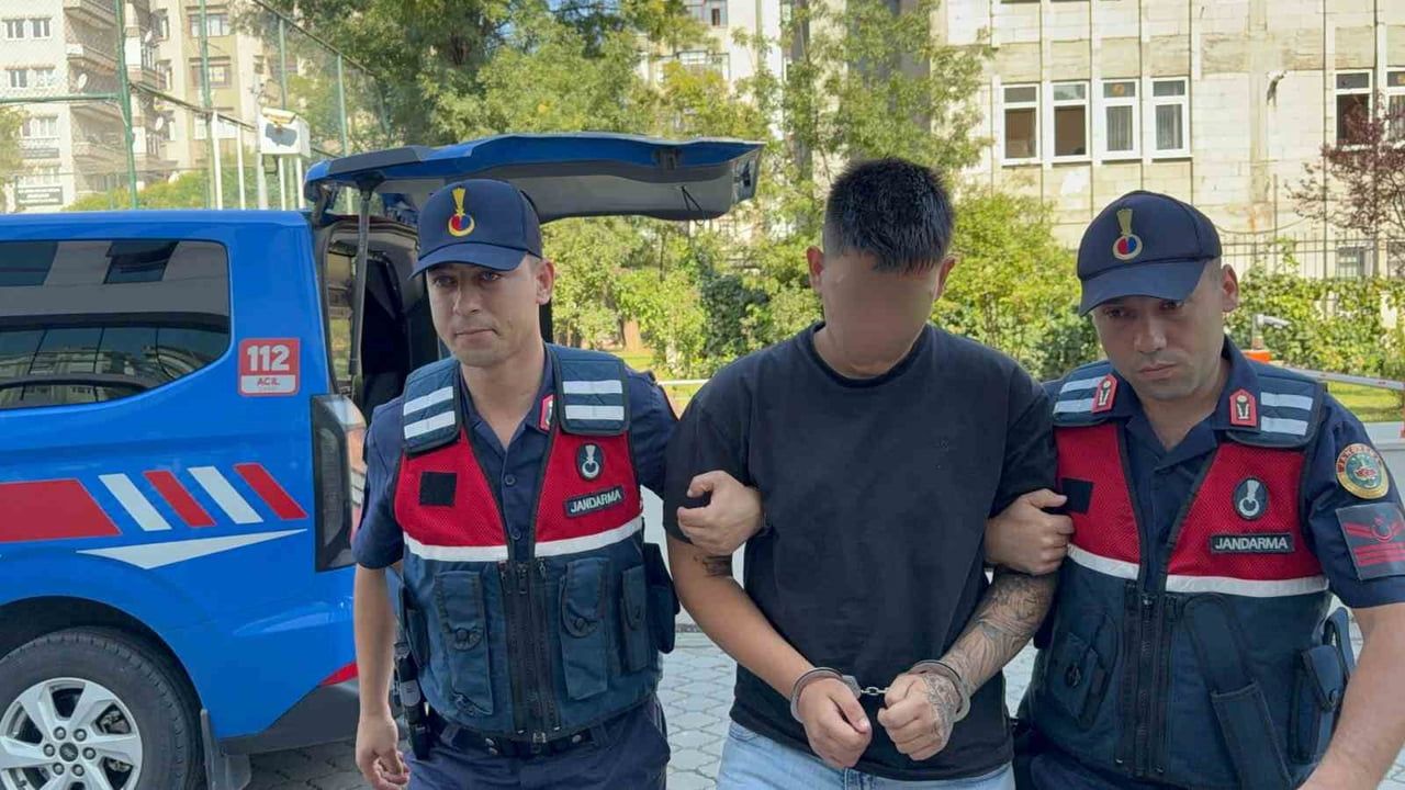 14 bin liralık borç iddiasıyla kaçırıp hastane yakınında yaralı bıraktılar