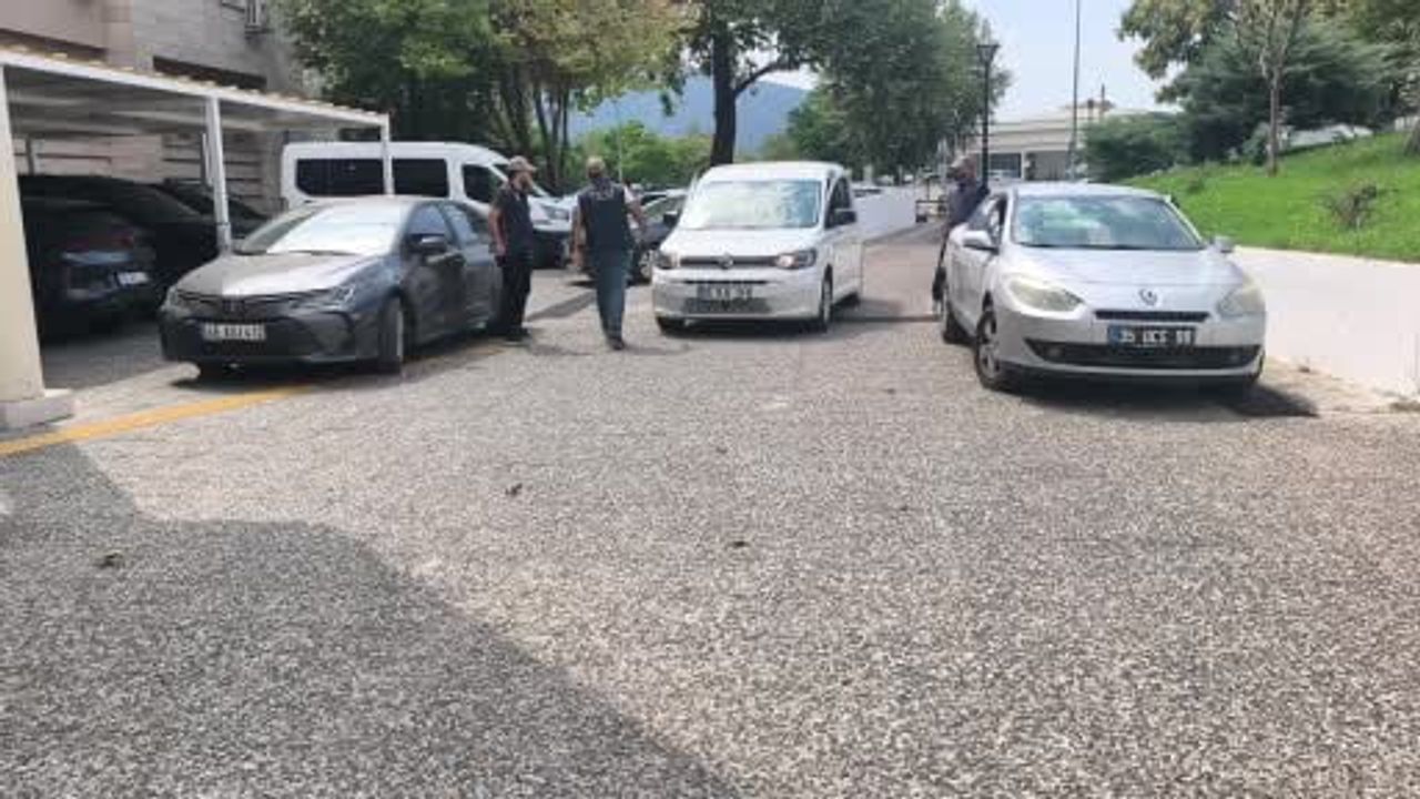 Abla yardımı iddiasıyla Ayşe Alanur Karatepe adliyeye sevk edildi