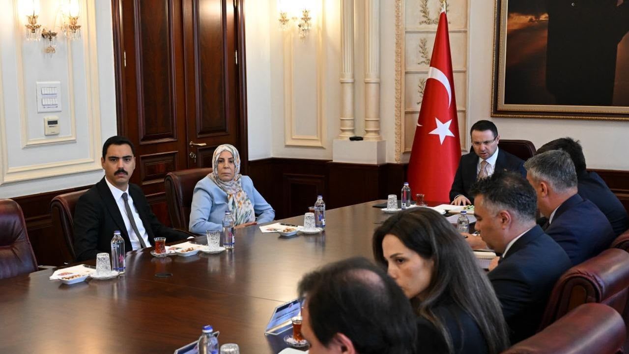 Adalet bakanı Akın Gürlek bakanlıkta Yazıcıoğlu ailesini kabul etti