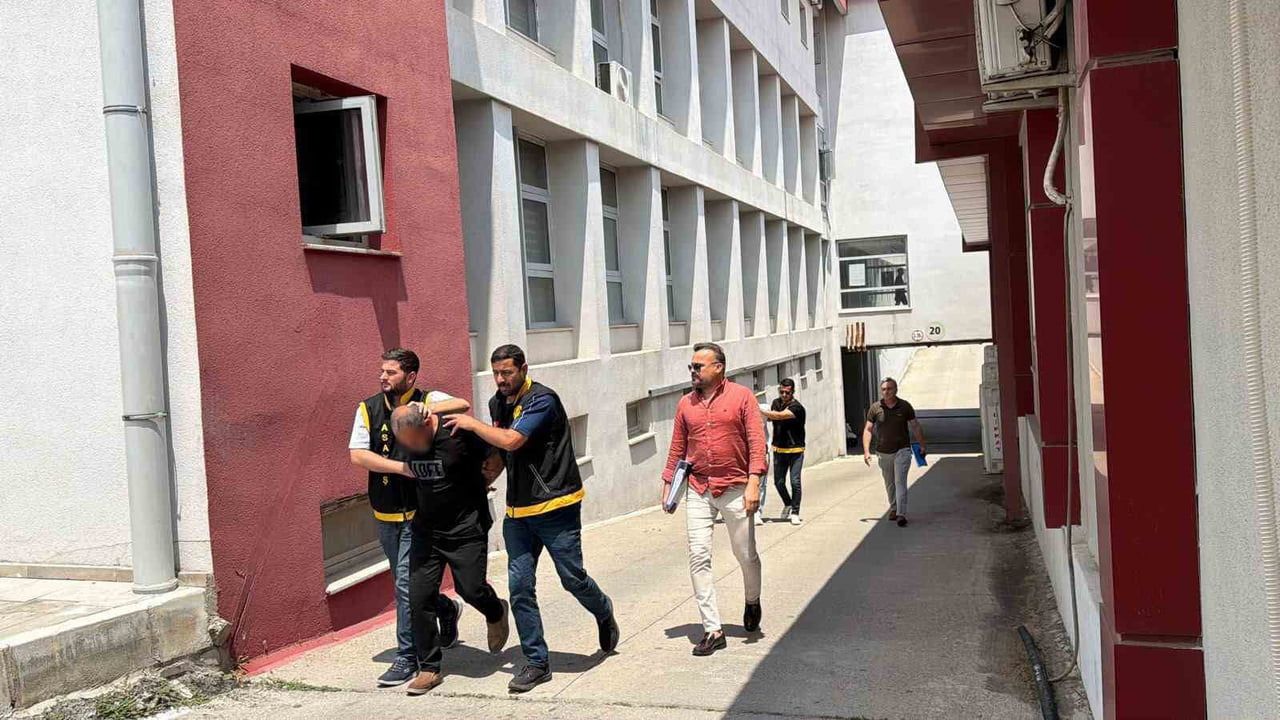 Adalet bakanı, Van ve Afyonkarahisar dosyalarındaki yeni bulguları paylaştı