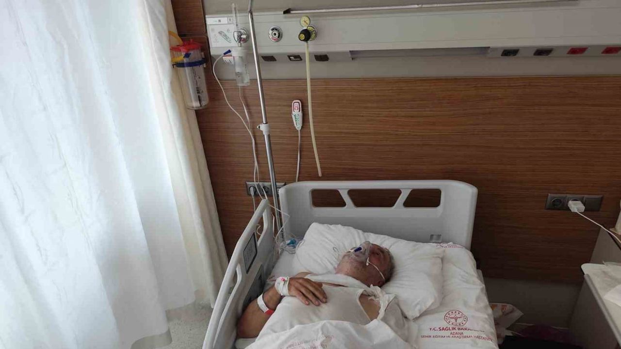 Adana'da alışveriş dönüşü hayatı değişen baba, oğlu çarpıp kaçanlara 'insanlık dışı' dedi