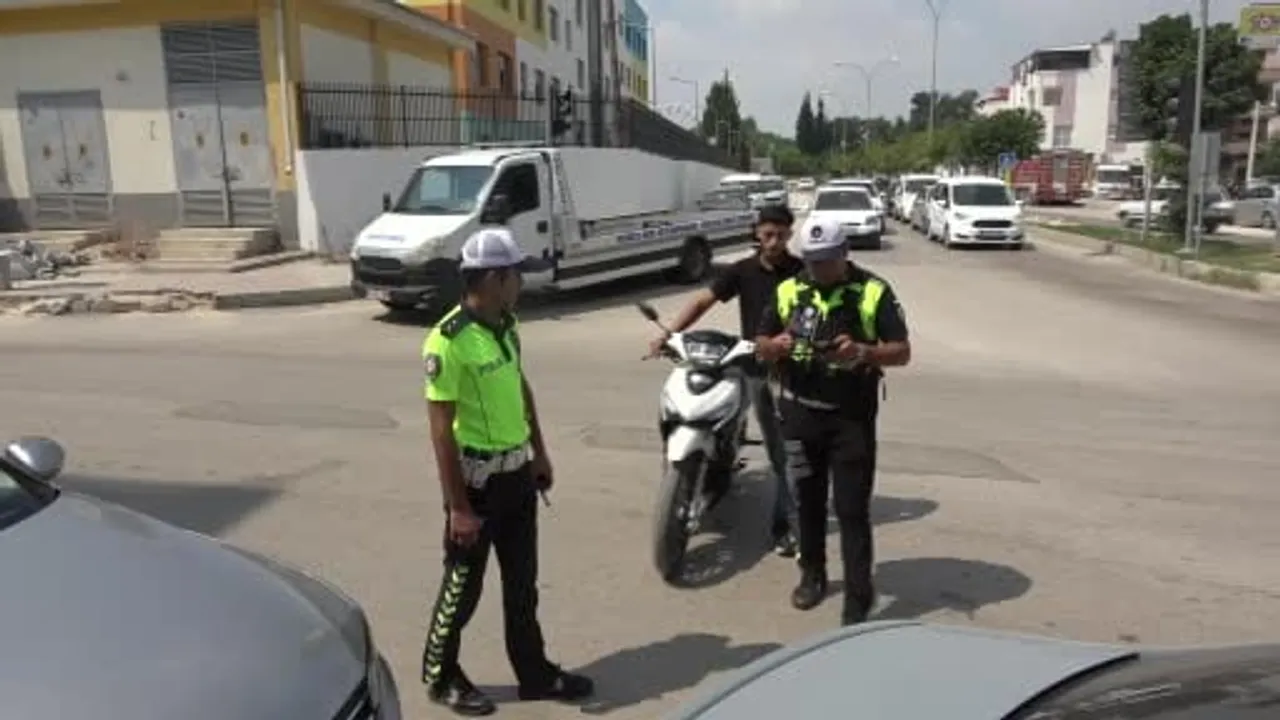 Adana'da motosiklet denetiminde 1 milyon 266 bin liralık ceza ve şüpheli yara iddiası