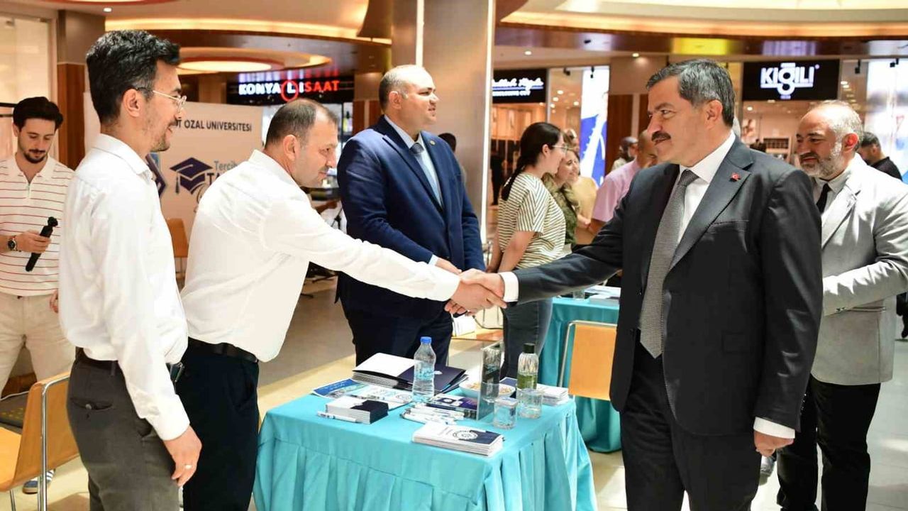 Aday öğrencilerle doğrudan iletişim: MTÜ tercih ve tanıtım günlerinin izleri