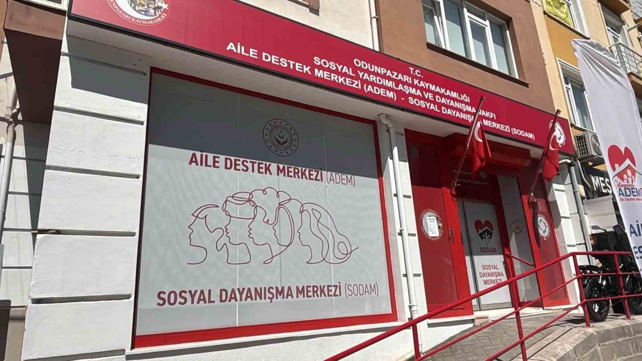 ADEM ve SODAM kurslarında günlük yaşamı merkeze alan değerler eğitimi