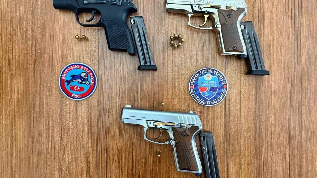 Adliye önüne silahla giderlerken durduruldular: Gaziosmanpaşa'da 5 kişi gözaltında