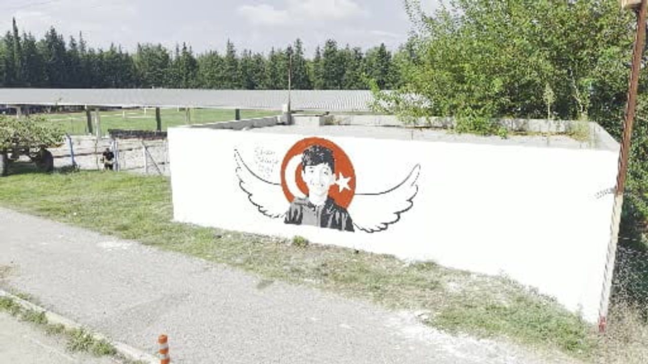 Adnan Göktürk Yeşil’in portresi memleket düvarında anıldı
