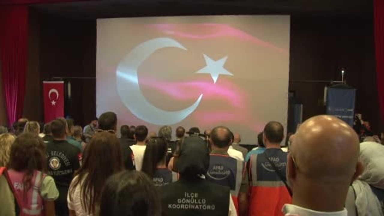 AFAD 17 ağustos’u unutmayarak hazırlık ve dayanışma çağrısı yaptı