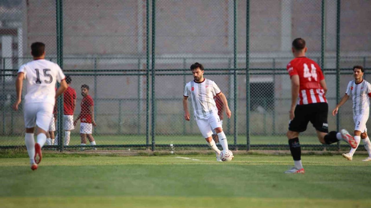 Afyon kampında Elazığspor hazırlıklara galibiyetle başladı