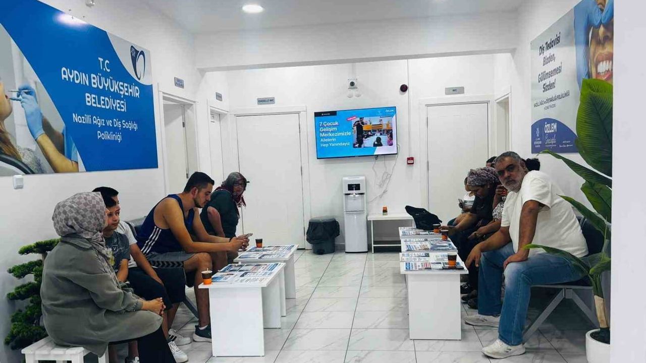 Ağız ve diş sağlığına ücretsiz ulaşım: Aydın Büyükşehir Belediyesi vatandaşları polikliniklere taşıdı