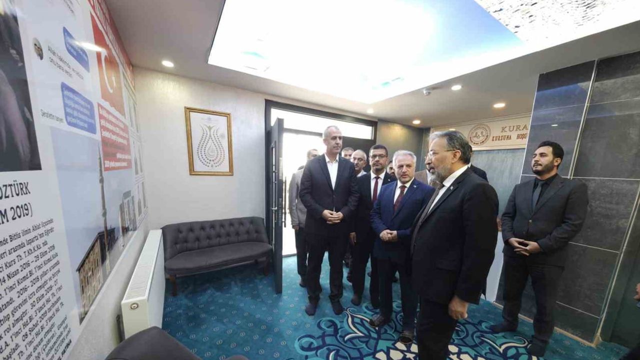 Ahlat’ta müftülerle istişare edildi: din hizmetlerinde çözüm arayışı