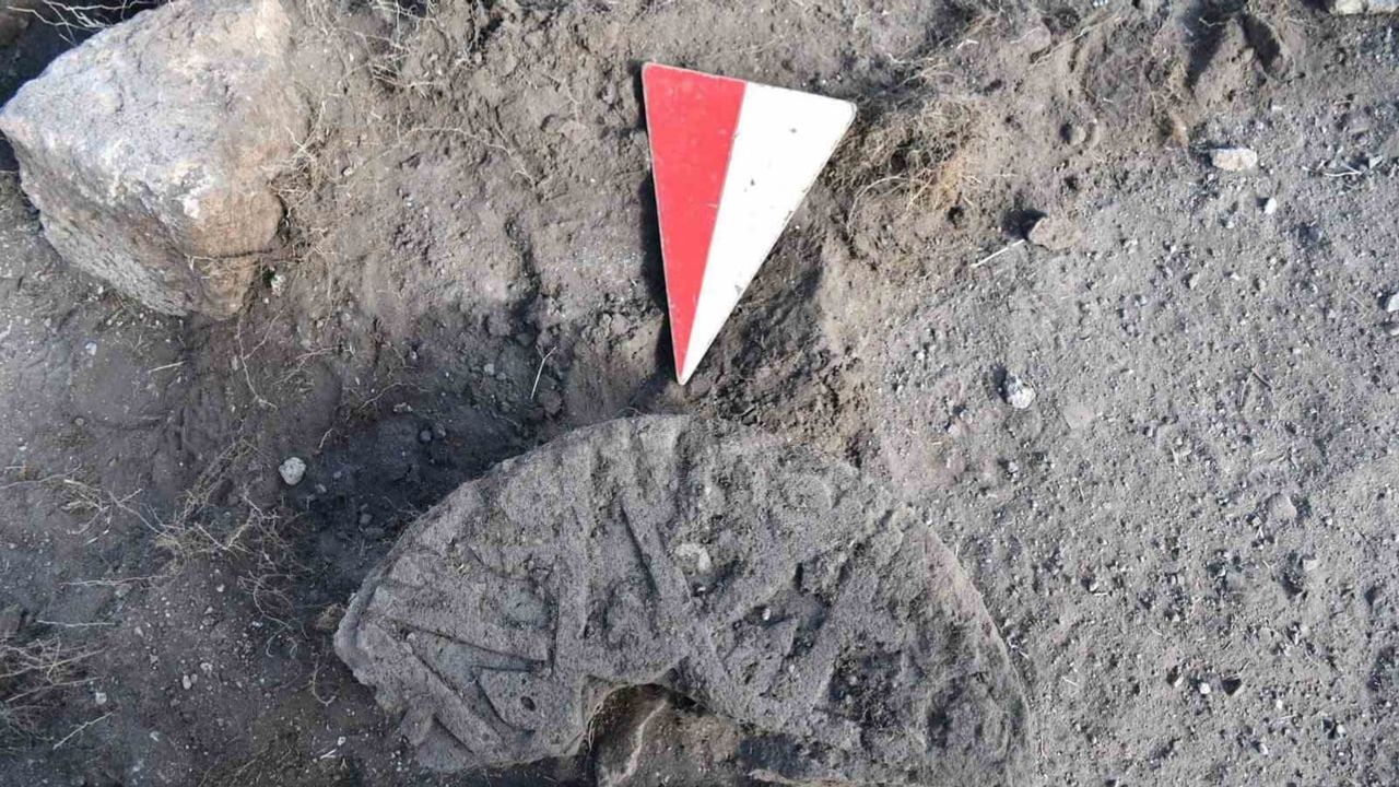 Ahlat'ta sergilenecek Selçuklu taşında Hz. Muhammed adı altı kez tekrarlandı