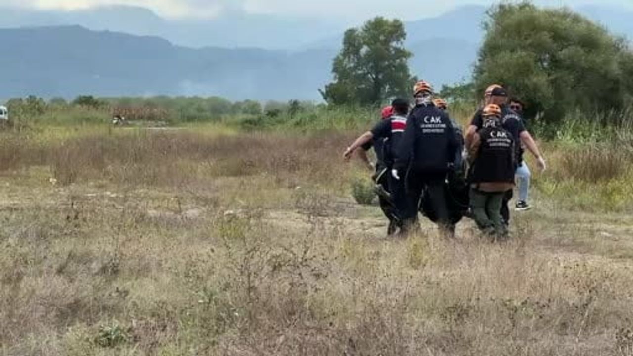 Ailesinin kayıp ihbarı üzerine nehirde bulunan ceset 41 yaşındaki Gürkan Gencer'e ait