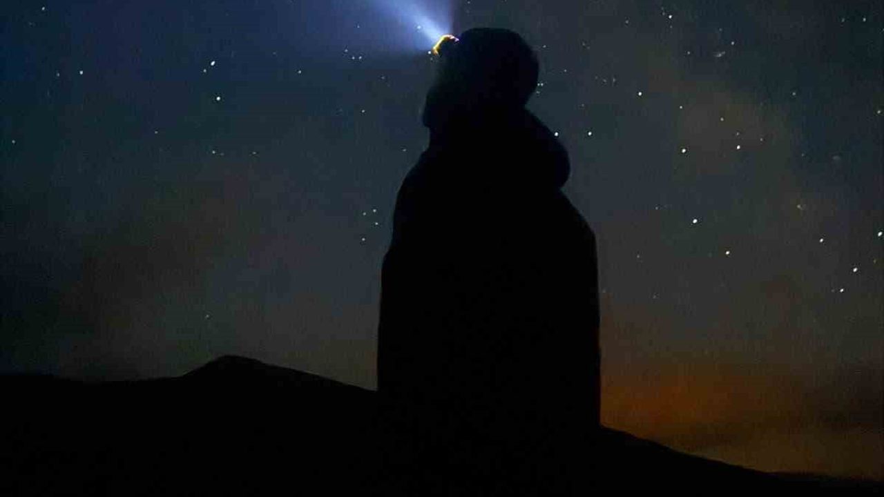 Akdağmadeni'nde Nalbant geçidinde Perseid ve Samanyolu'nun görsel buluşması