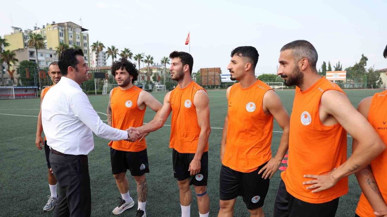 Akdeniz belediye spor yeni sezona güven ve destekle hazırlanıyor